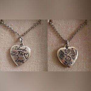 𝙶𝚞𝚌𝚌𝚒 𝚁𝚊𝚛𝚎 𝙱𝚕𝚒𝚗𝚍 𝚏𝚘𝚛 𝙻𝚘𝚟𝚎 𝙱𝚒𝚛𝚍 𝙵𝚕𝚘𝚠𝚎𝚛 𝙴𝚢𝚎 𝚂𝚝𝚎𝚛𝚕𝚒𝚗𝚐 𝚂𝚒𝚕𝚟𝚎𝚛 𝙷𝚎𝚊𝚛𝚝 𝙽𝚎𝚌𝚔𝚕𝚊𝚌𝚎